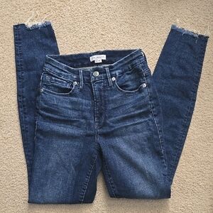 GOOD AMERICAN HIGH RISE SKINNY JEANS 0/25
